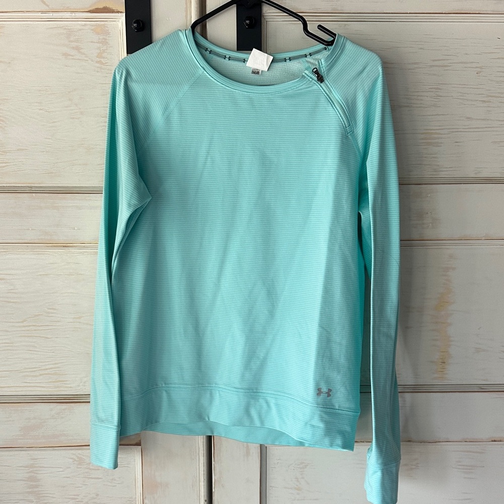 Under Armour Women's Mint Aqua Long-Sleeve Athletic Top